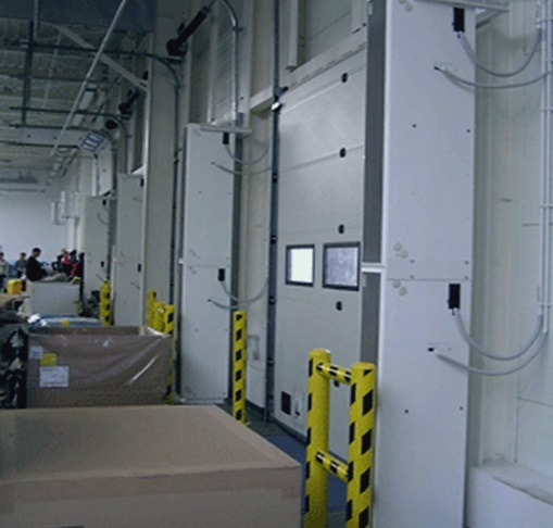 Вертикальная воздушная завеса на складе