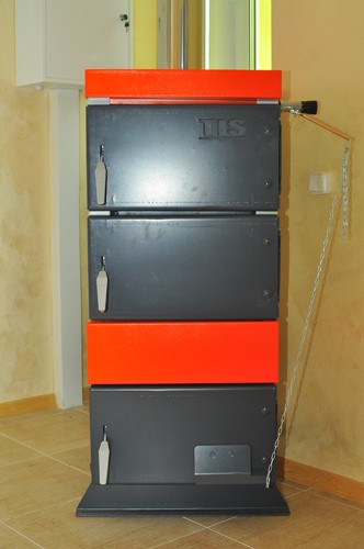 Котел дровяной твердотопливный TIS PRO DR 17